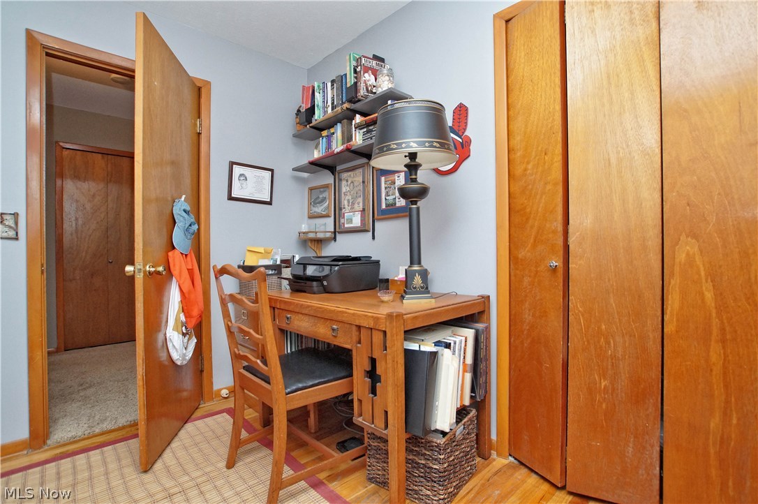 618 Mannering Road Eastlake, OH 44095 - Photo 17 of 30 Gallery Image 17