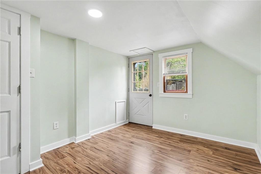 525 Agnew Road Pittsburgh, PA 15227 - Photo 15 of 35
