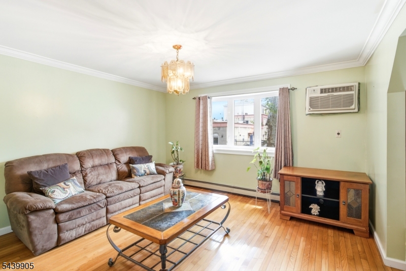 141 Walnut Street Newark, NJ 07105 - Photo 6 of 27