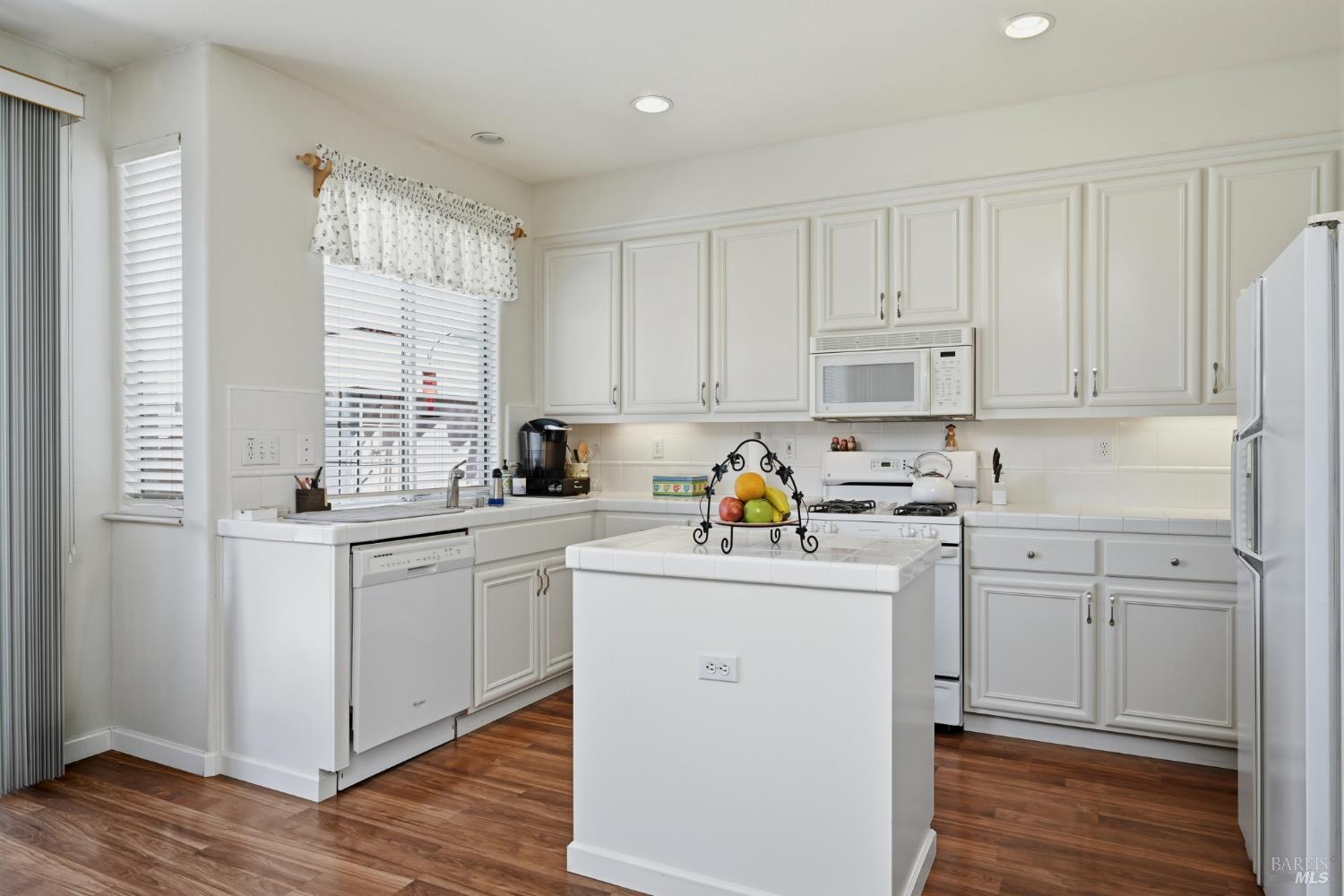 1925 Blue Sky Lane Santa Rosa, CA 95407 - Photo 7 of 14