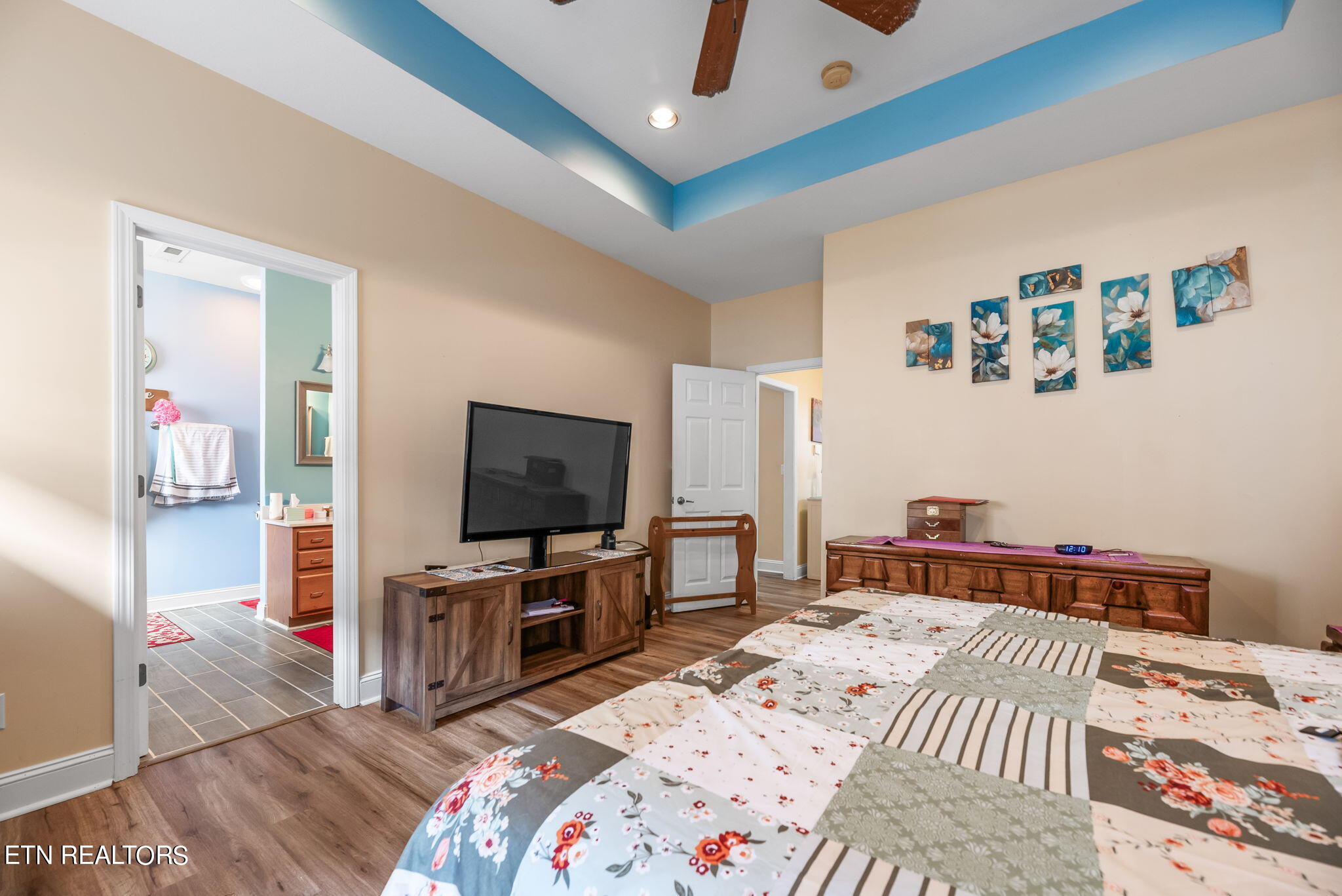 121 Liberty Court Oak Ridge, TN 37830 - Photo 15 of 26 15-web-or-mls-Lbrty121 (36)