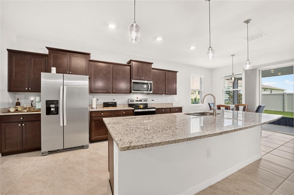 6083 Southwest 93rd Loop Ocala, FL 34476 - Photo 8 of 40 Gallery Image 8