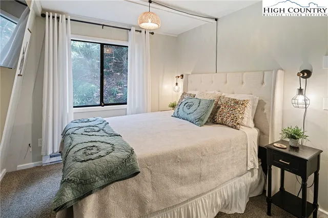 $219,000 | 24 Creekside Court, Unit A, Banner Elk, NC 28604