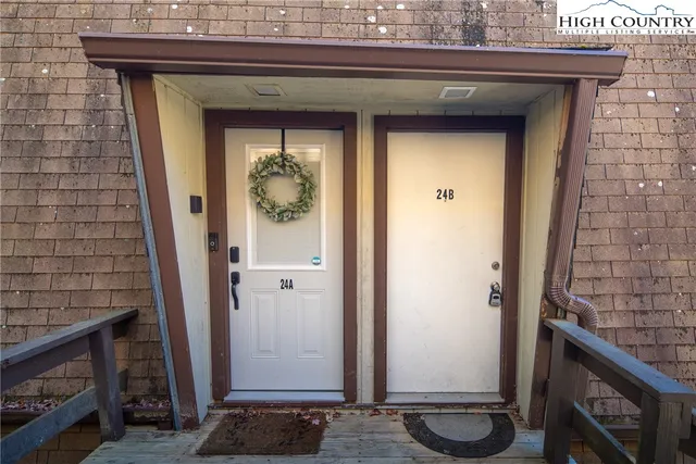 $219,000 | 24 Creekside Court, Unit A, Banner Elk, NC 28604