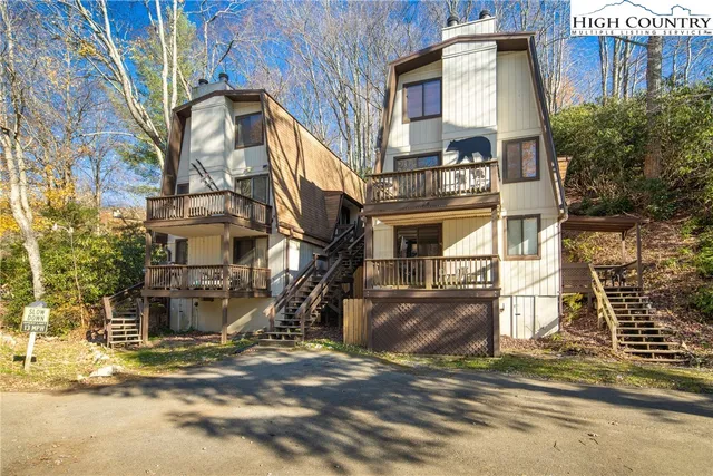 $219,000 | 24 Creekside Court, Unit A, Banner Elk, NC 28604