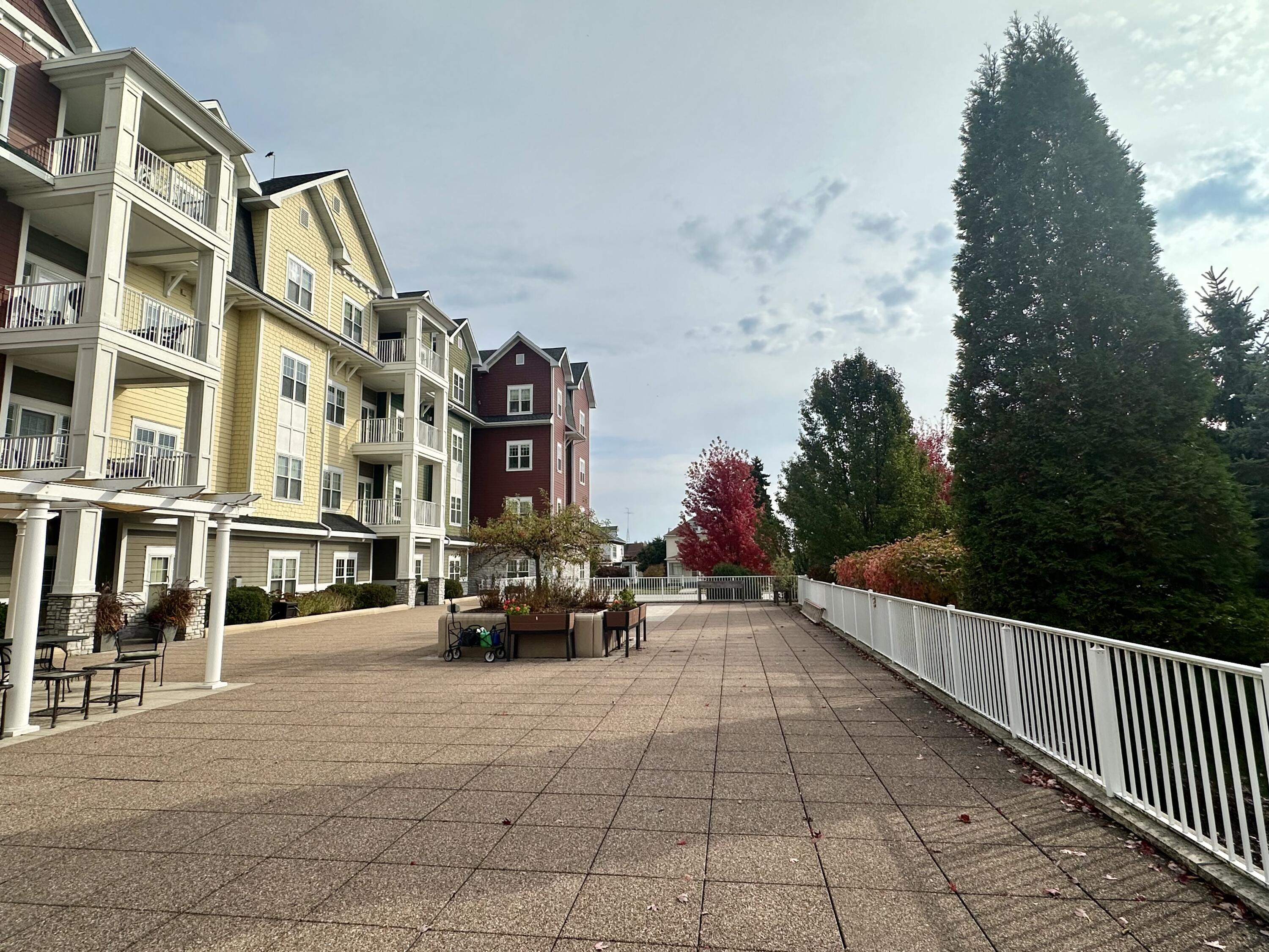 832 North 6th Street, Unit 321 Sheboygan, WI 53081 - Photo 24 of 30 Outdoor Shared Patio