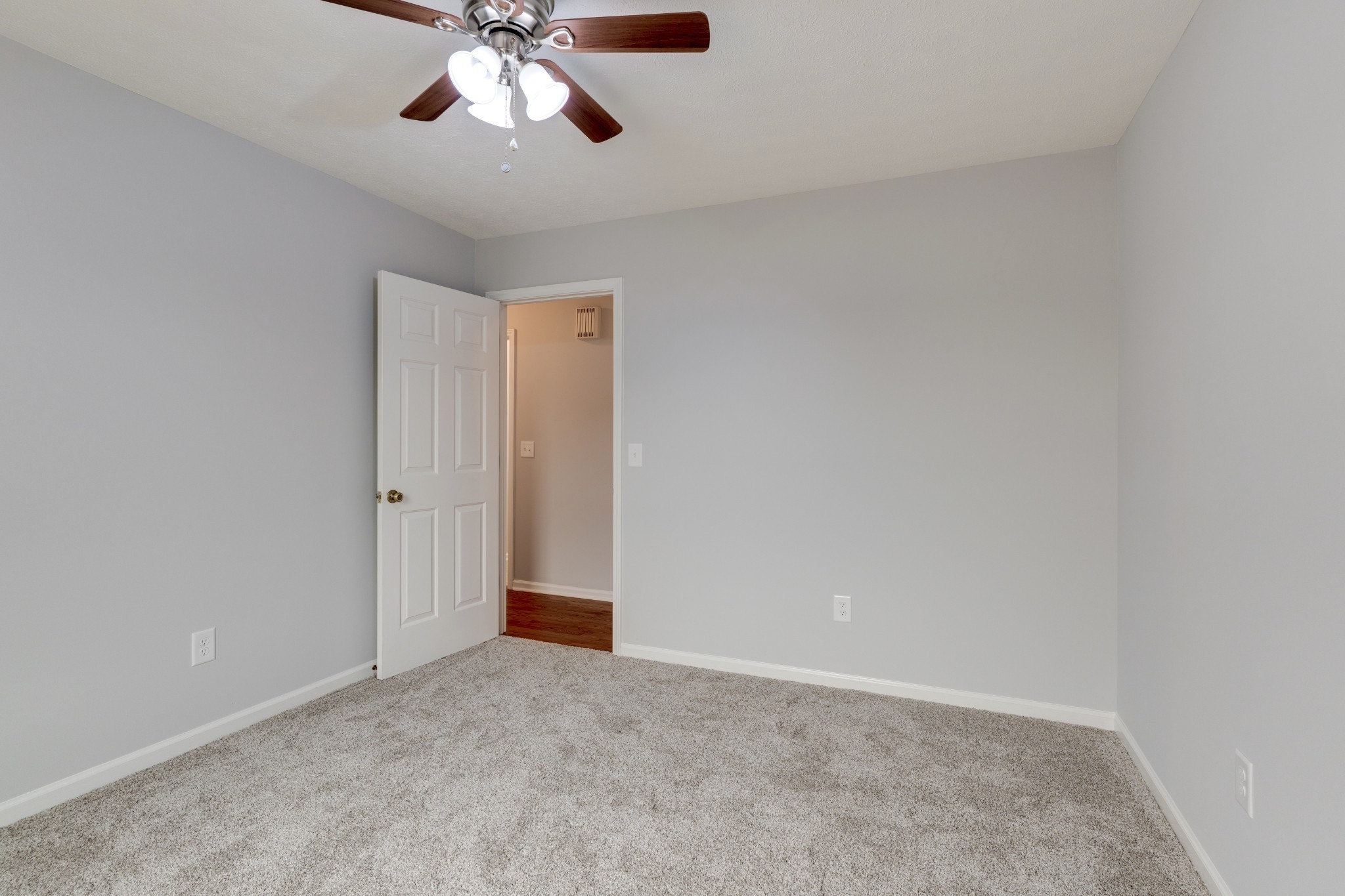 679 Airport Road Portland, TN 37148 - Photo 23 of 42
