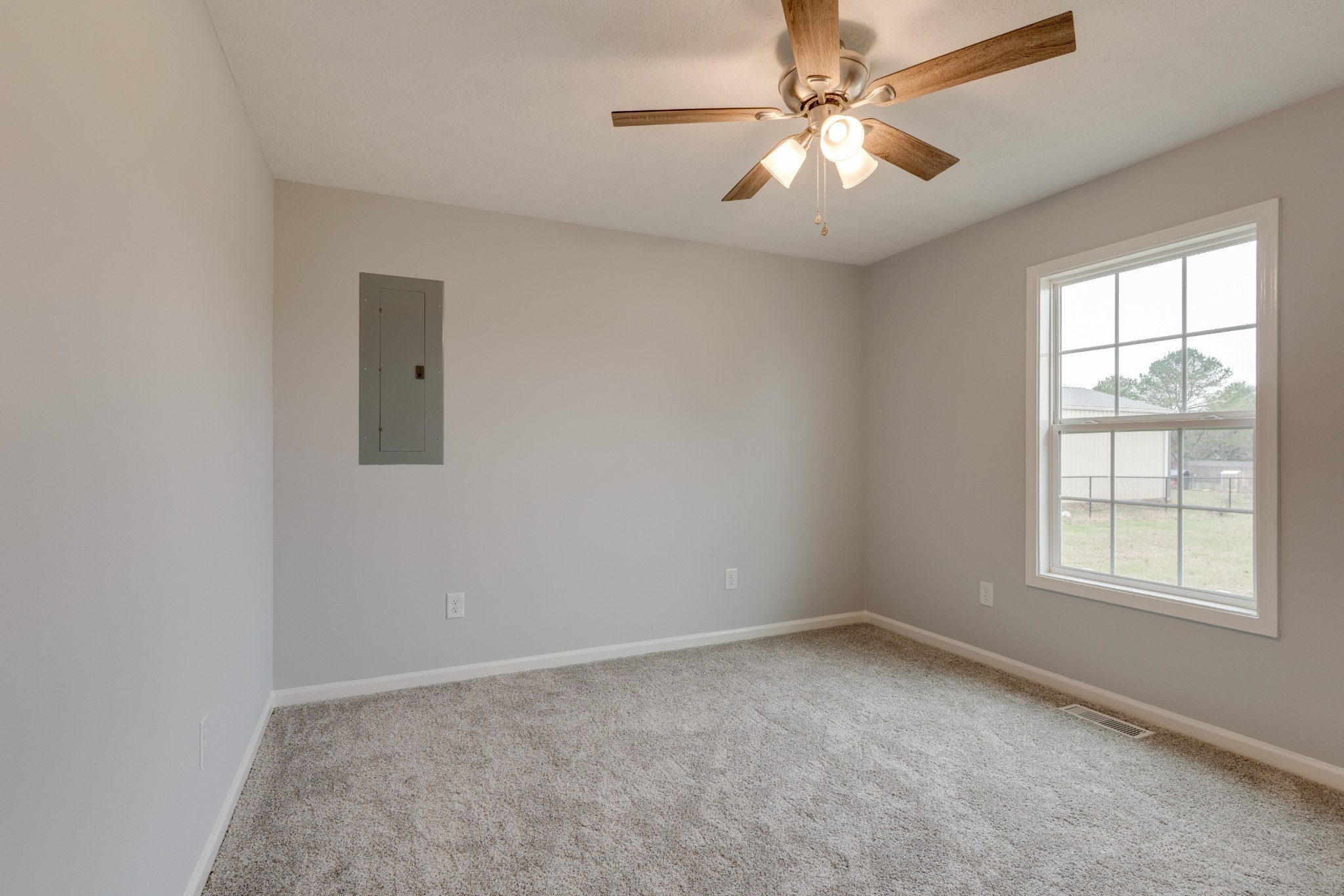 679 Airport Road Portland, TN 37148 - Photo 24 of 42