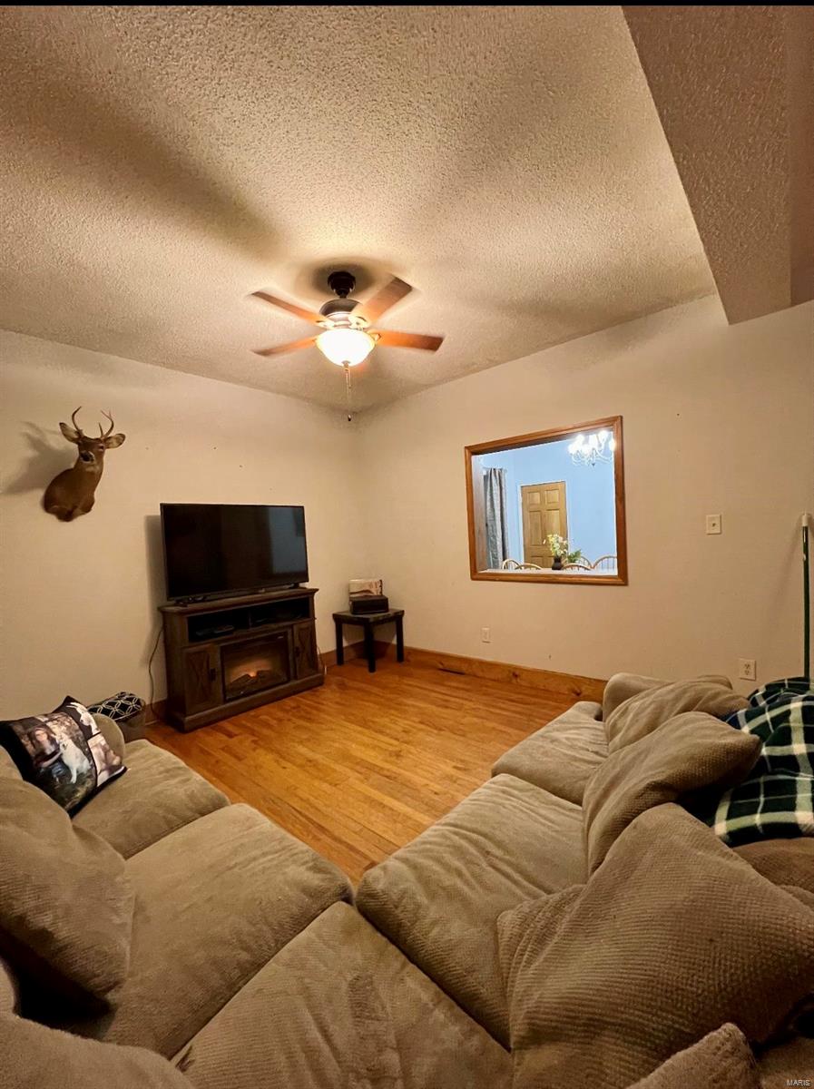 2029 South Spring Street Springfield, IL 62704 - Photo 11 of 24