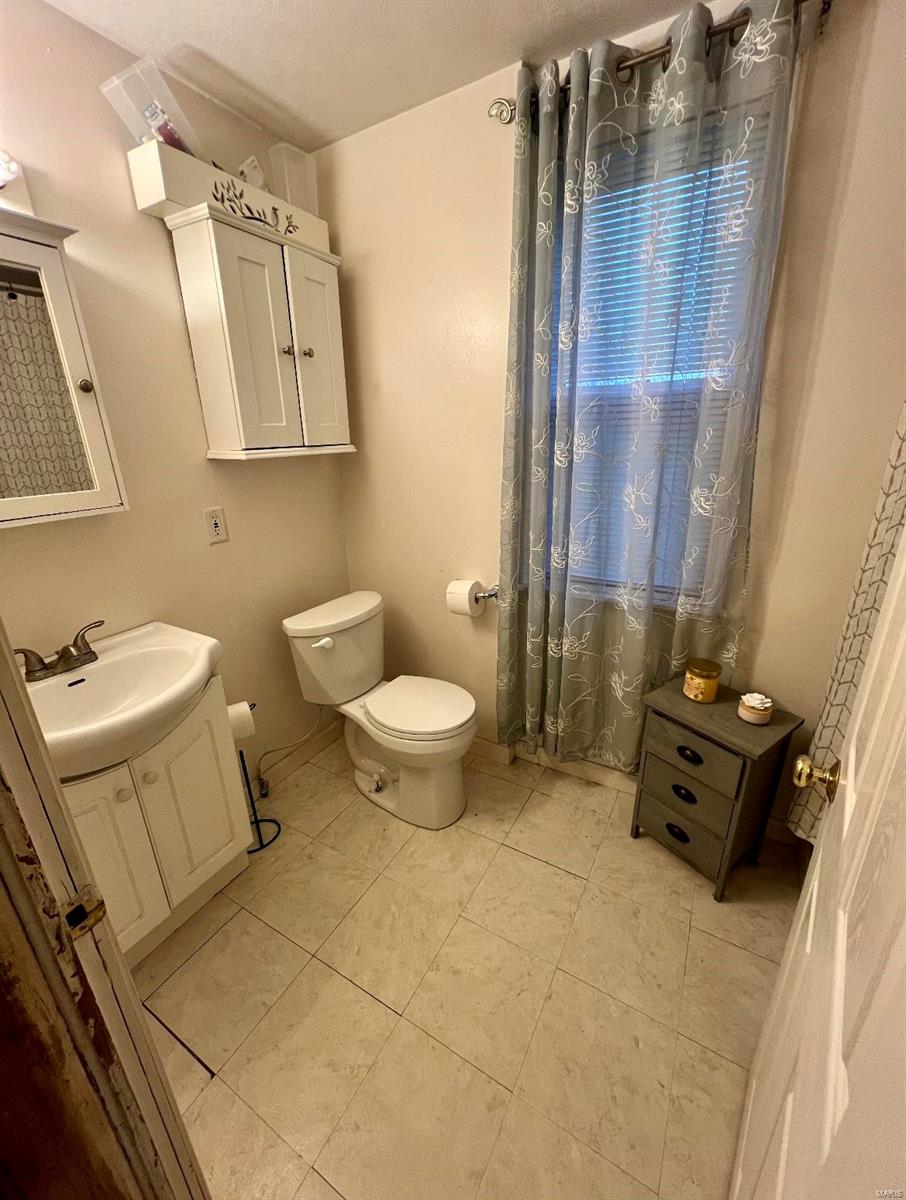 2029 South Spring Street Springfield, IL 62704 - Photo 17 of 24