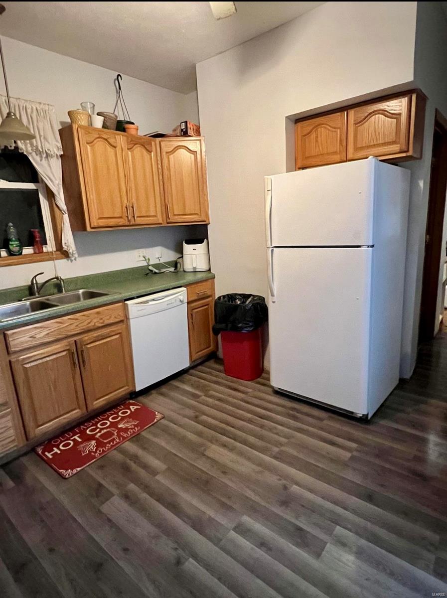 2029 South Spring Street Springfield, IL 62704 - Photo 8 of 24