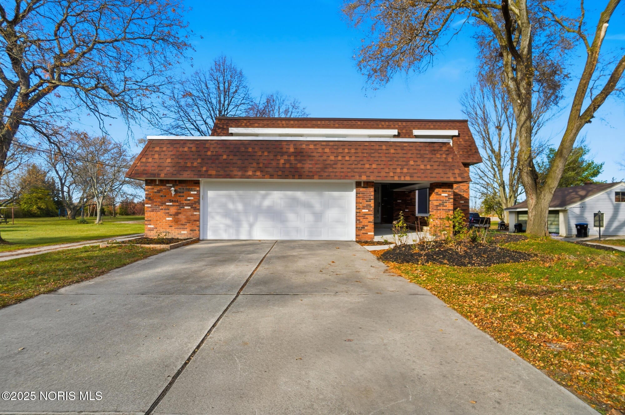 5401 Pickle Road Oregon, OH 43616 - Photo 74 of 75 014