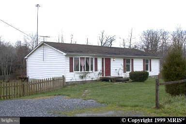10120 Stansfield Road Laurel, MD 20723 - Photo 2 of 4 Exterior (Front)
