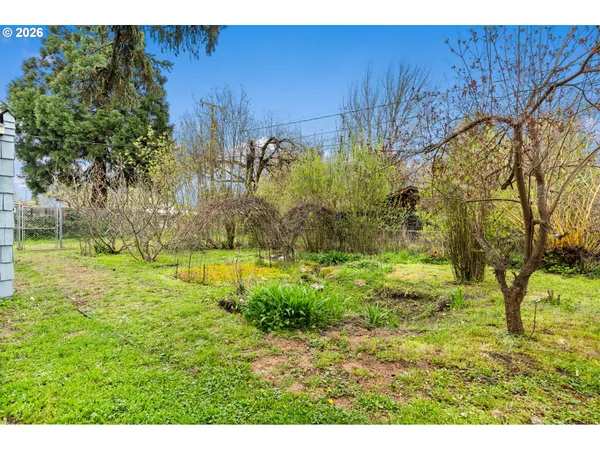 $80,000 | West 15th Avenue, Eugene, OR 97402