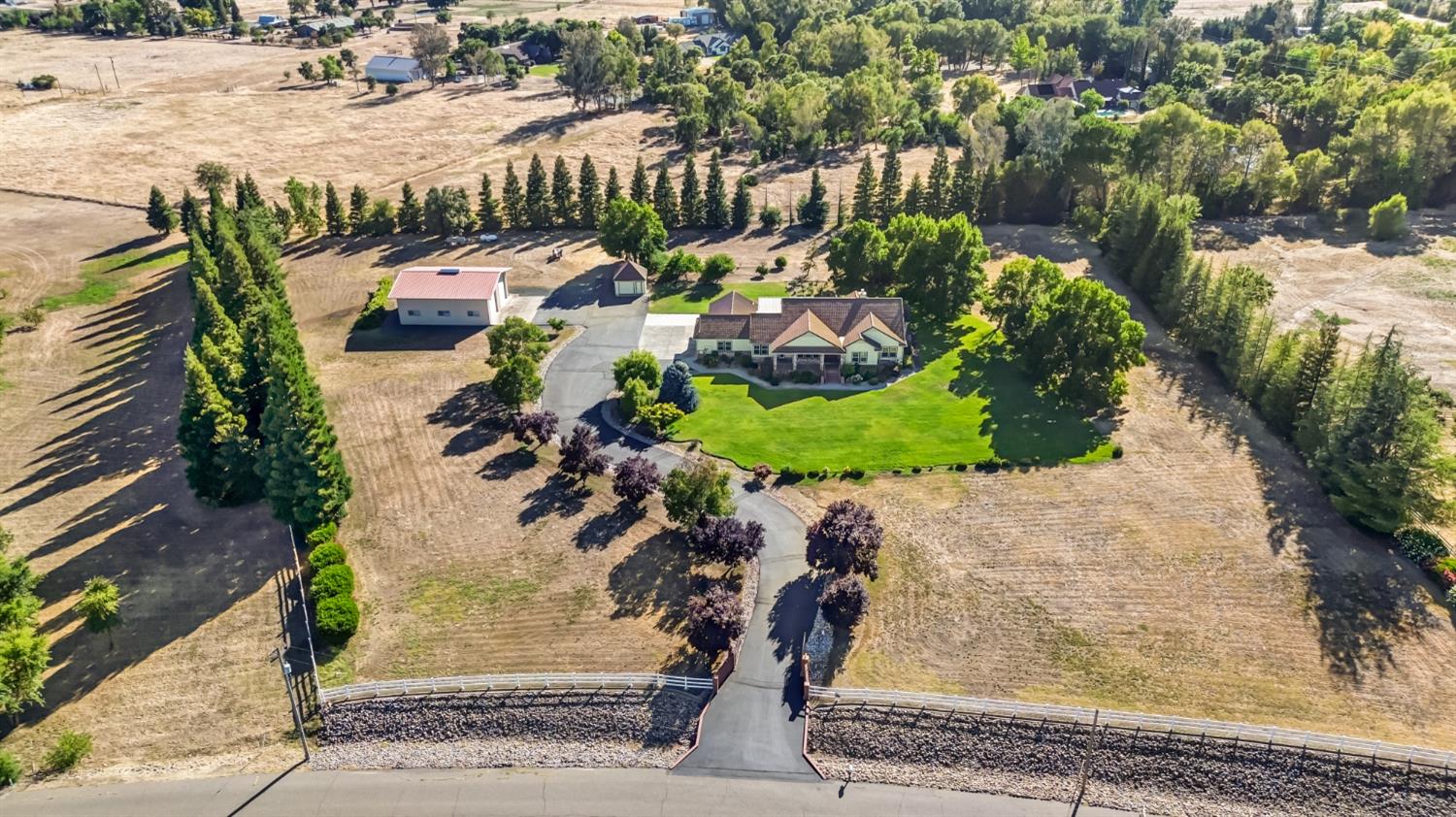 12040 Green Road South, Unit SOUTH Wilton, CA 95693 - Photo 2 of 74