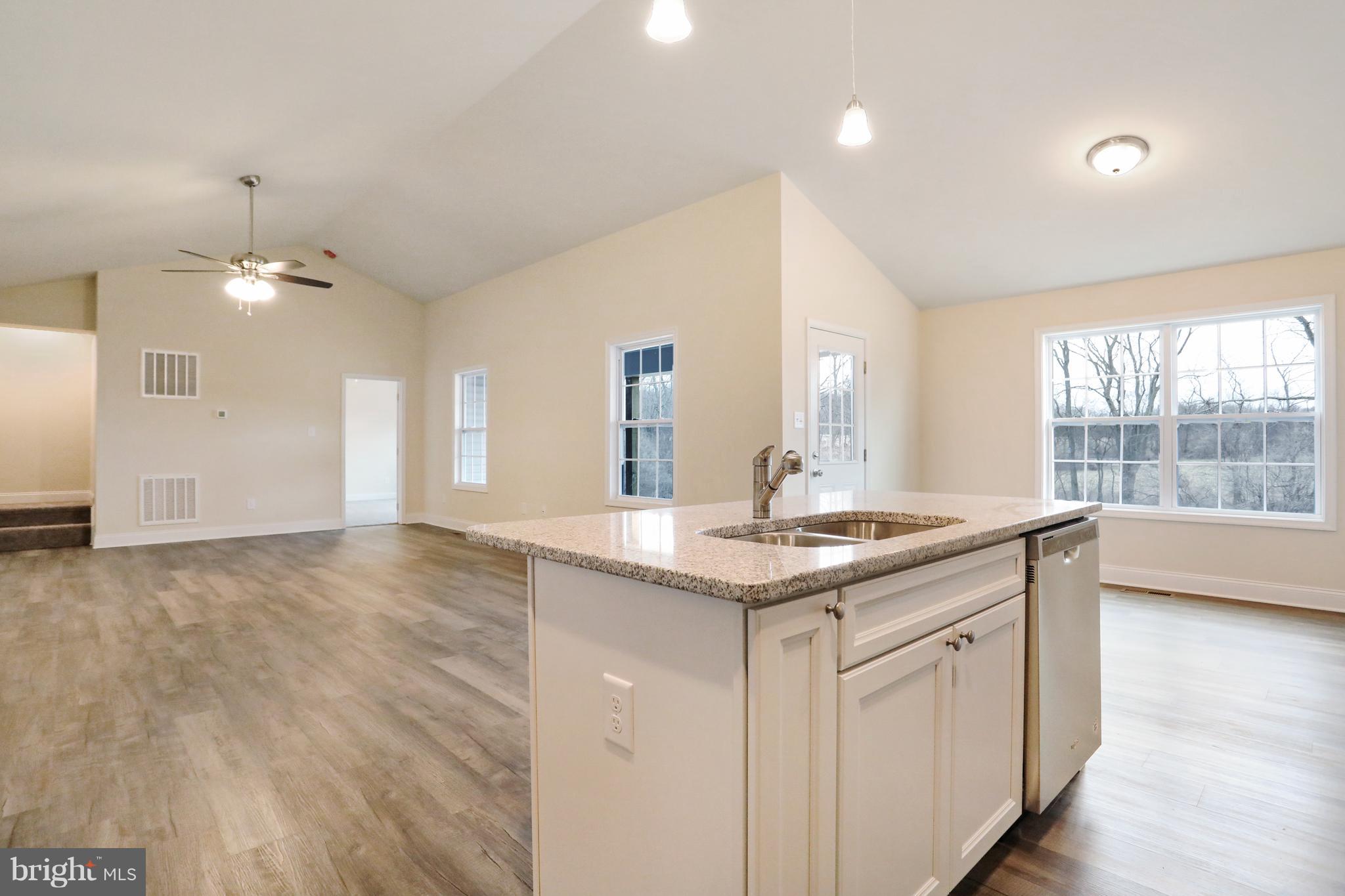 770 South Childs Road Kearneysville, WV 25430 - Photo 12 of 31 Gallery Image 12