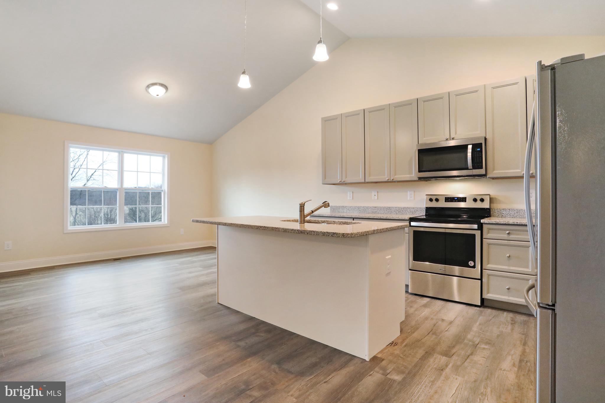 770 South Childs Road Kearneysville, WV 25430 - Photo 3 of 31 Gallery Image 3