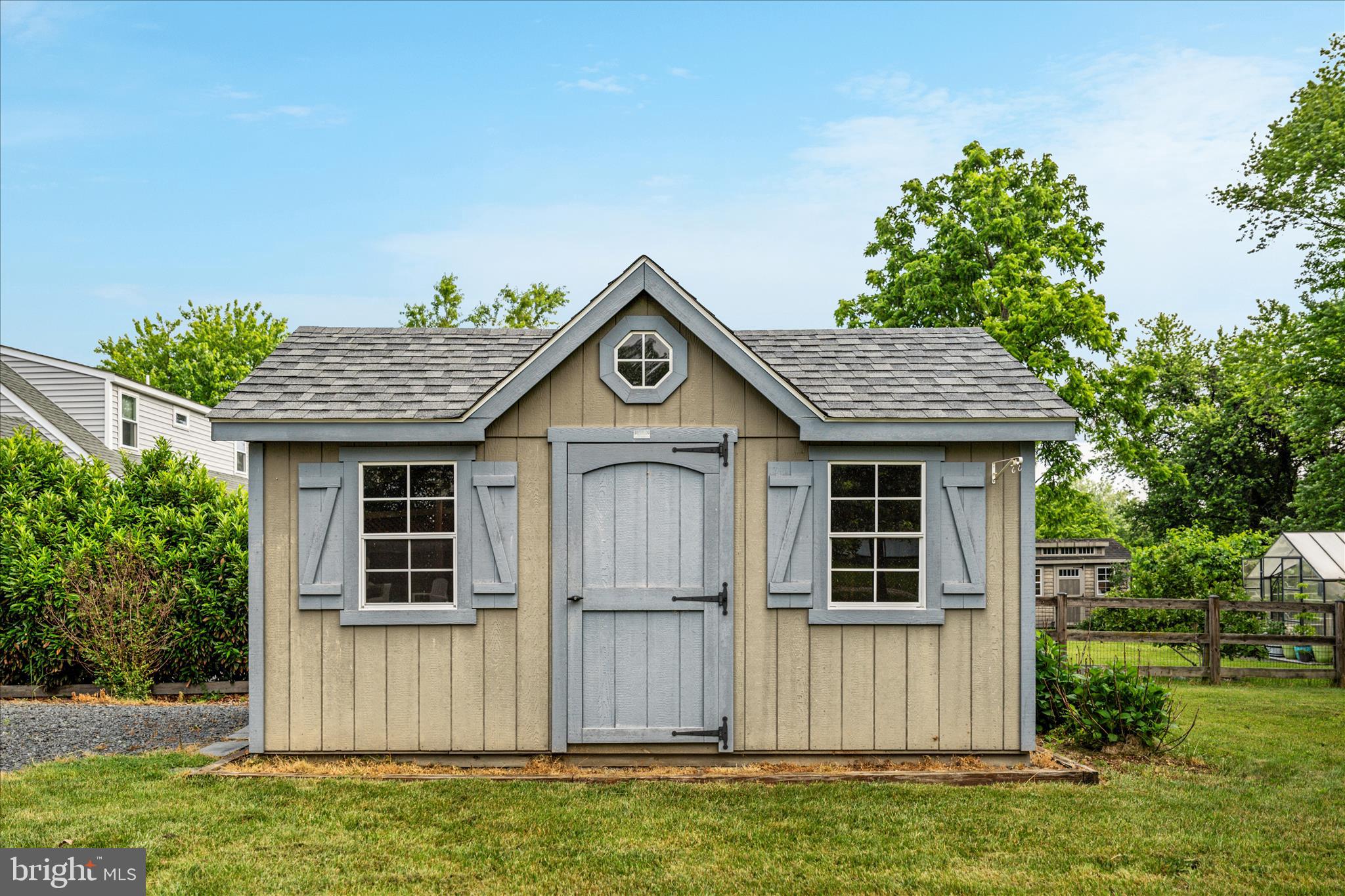 17516 Harmony Church Road Hamilton, VA 20158 - Photo 31 of 47 Storage Shed w/electric