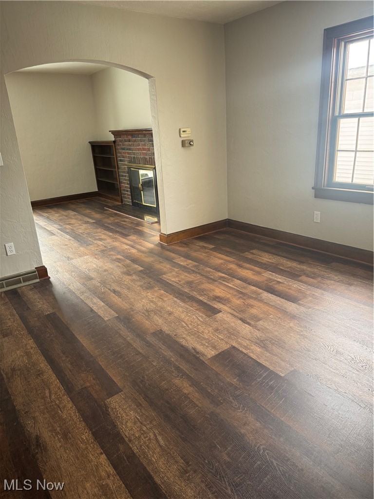 235 Meriden Road Painesville, OH 44077 - Photo 5 of 13 Gallery Image 5