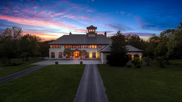 $2,875,000 | 2633 Private Access 424 East, Mahomet, IL 61853