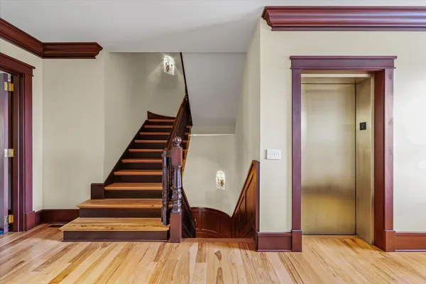 $2,875,000 | 2633 Private Access 424 East, Mahomet, IL 61853