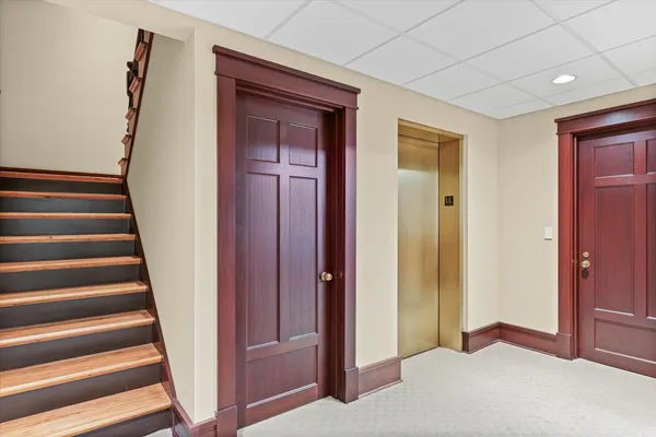 $2,875,000 | 2633 Private Access 424 East, Mahomet, IL 61853