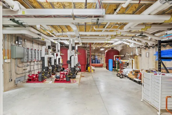 $2,875,000 | 2633 Private Access 424 East, Mahomet, IL 61853