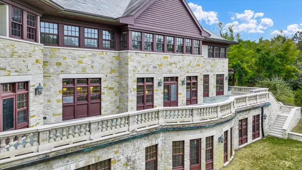 $2,875,000 | 2633 Private Access 424 East, Mahomet, IL 61853