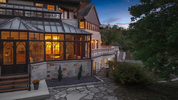 $2,875,000 | 2633 Private Access 424 East, Mahomet, IL 61853