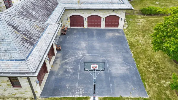 $2,875,000 | 2633 Private Access 424 East, Mahomet, IL 61853