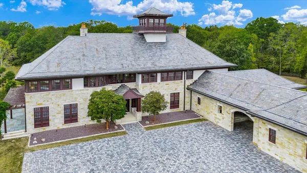 $2,875,000 | 2633 Private Access 424 East, Mahomet, IL 61853