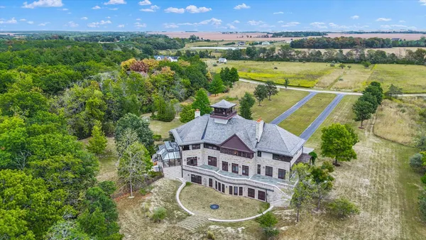 $2,875,000 | 2633 Private Access 424 East, Mahomet, IL 61853
