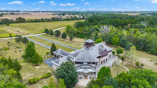 $2,875,000 | 2633 Private Access 424 East, Mahomet, IL 61853