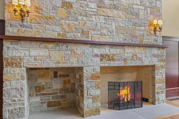 a view of utility room with washer and dryer