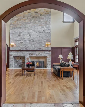 $2,875,000 | 2633 Private Access 424 East, Mahomet, IL 61853