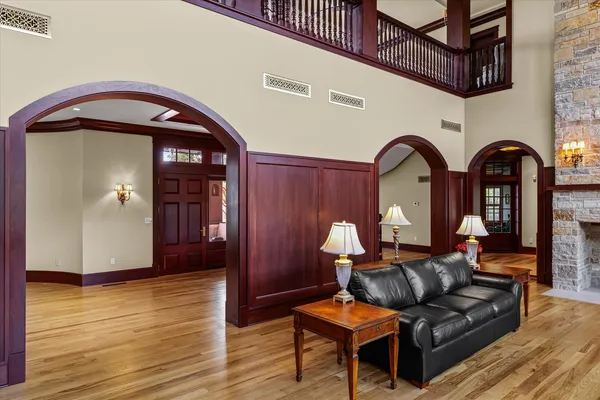 $2,875,000 | 2633 Private Access 424 East, Mahomet, IL 61853