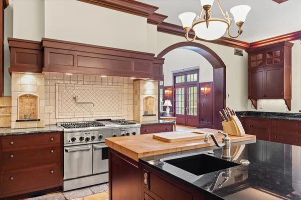 $2,875,000 | 2633 Private Access 424 East, Mahomet, IL 61853