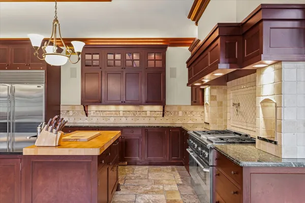 $2,875,000 | 2633 Private Access 424 East, Mahomet, IL 61853