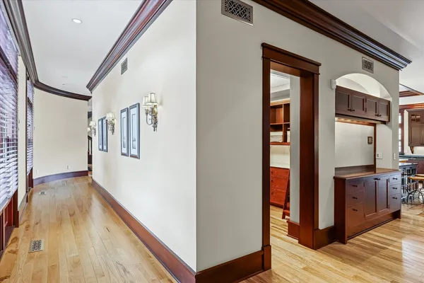 $2,875,000 | 2633 Private Access 424 East, Mahomet, IL 61853