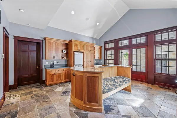$2,875,000 | 2633 Private Access 424 East, Mahomet, IL 61853