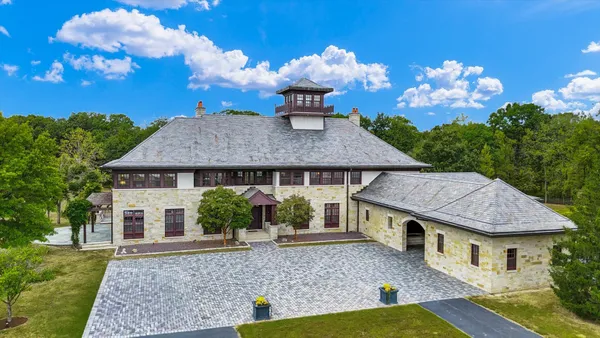 $2,875,000 | 2633 Private Access 424 East, Mahomet, IL 61853