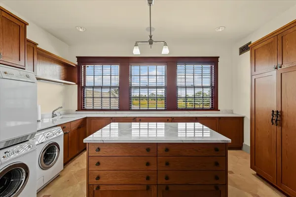 $2,875,000 | 2633 Private Access 424 East, Mahomet, IL 61853