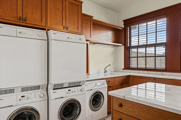 $2,875,000 | 2633 Private Access 424 East, Mahomet, IL 61853