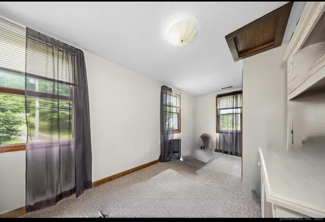 $2,500 | 136 Reynolds Bridge Road, Thomaston, CT 06787