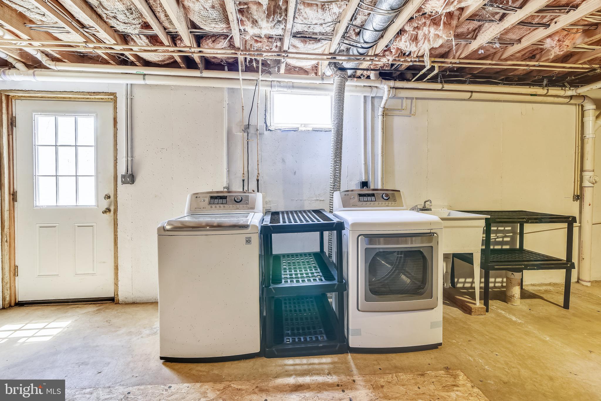 34383 Williams Gap Road Round Hill, VA 20141 - Photo 68 of 103 Laundry Area