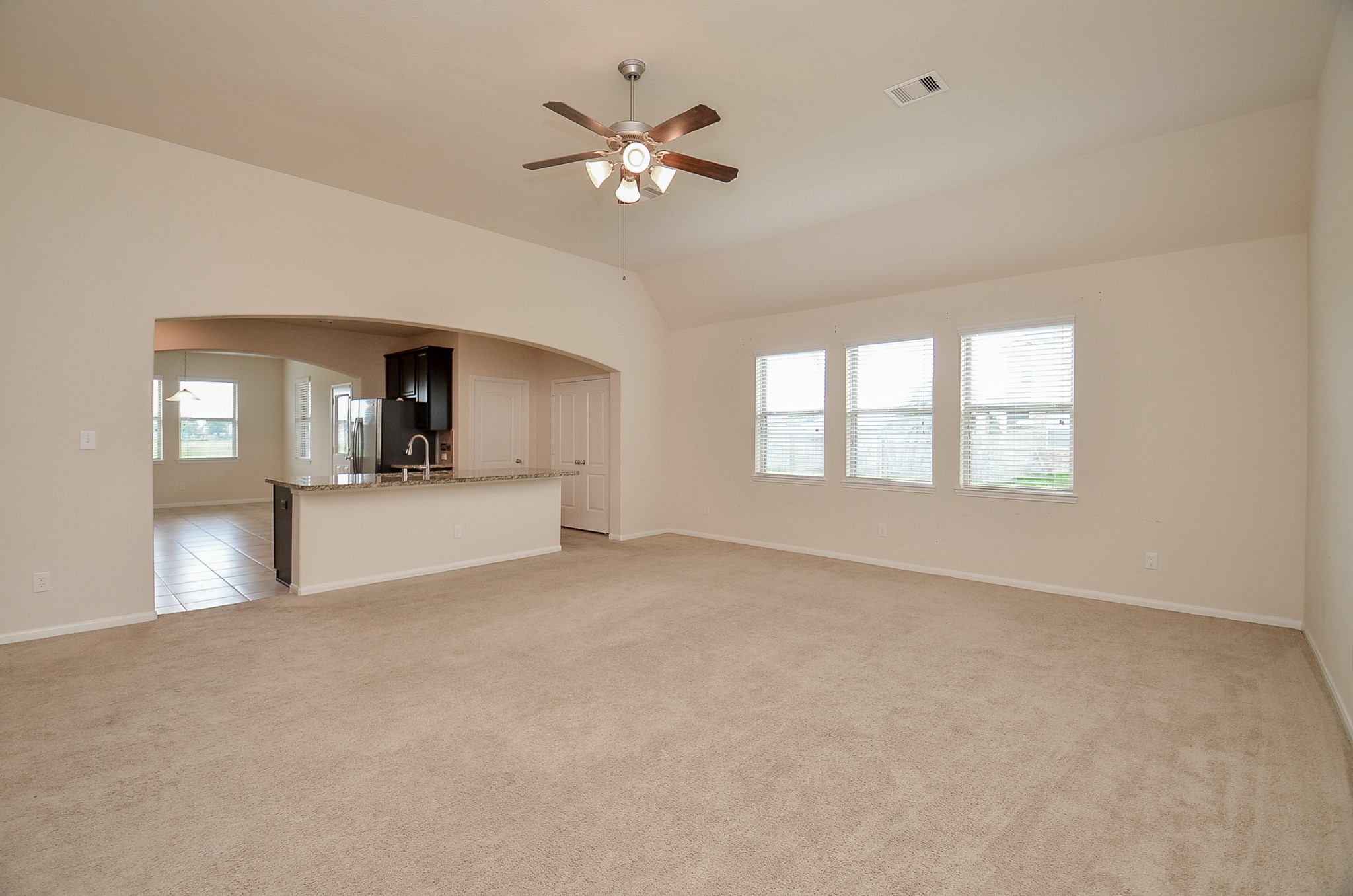 2227 Leonetti Lane Rosenberg, TX 77471 - Photo 23 of 47 Living area