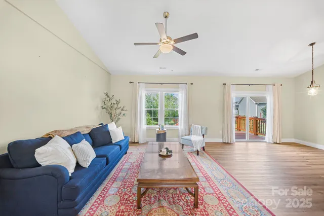 $439,000 | 457 Riverwind Drive, Hendersonville, NC 28739