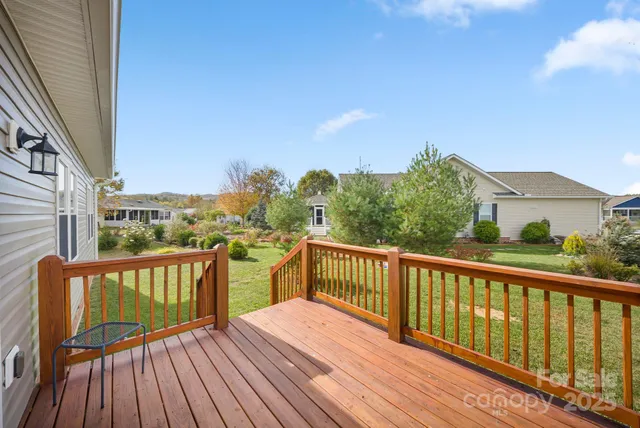 $439,000 | 457 Riverwind Drive, Hendersonville, NC 28739