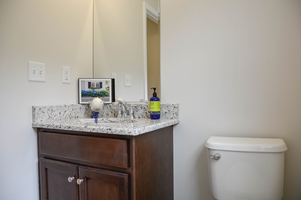 172 Fitchburg Road Townsend, MA 01469 - Photo 16 of 33