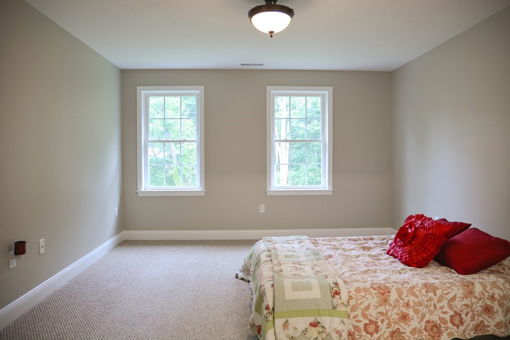 172 Fitchburg Road Townsend, MA 01469 - Photo 24 of 33